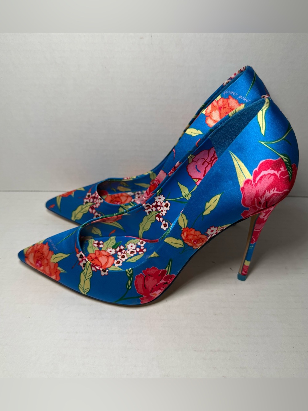 ALDO Stessyf Stiletto Heel Pumps Multi-Colored Floral on Blue Satin Size 7.5 EUC